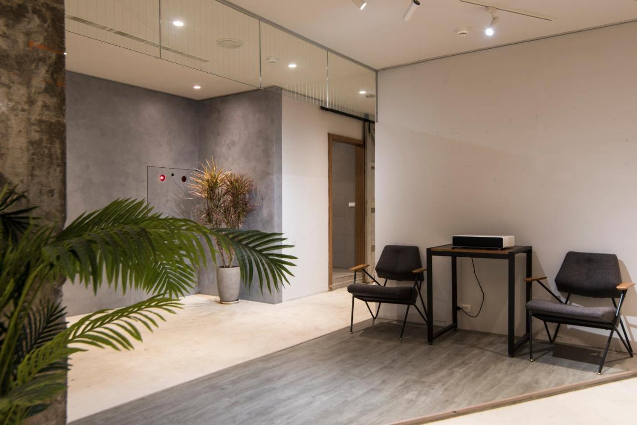 Sparrow Hotel Đài Trung Ngoại thất bức ảnh