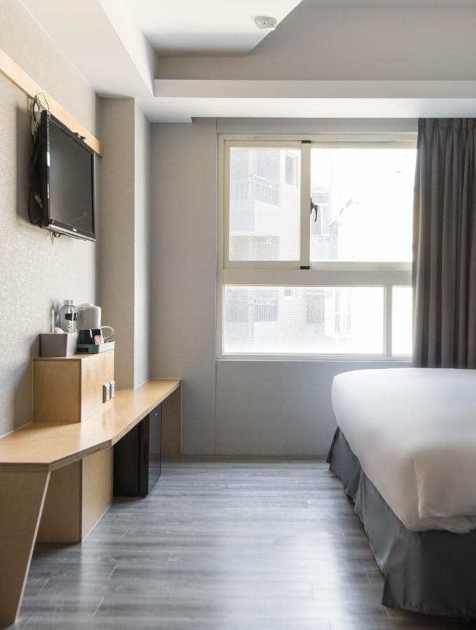 Sparrow Hotel Đài Trung Ngoại thất bức ảnh