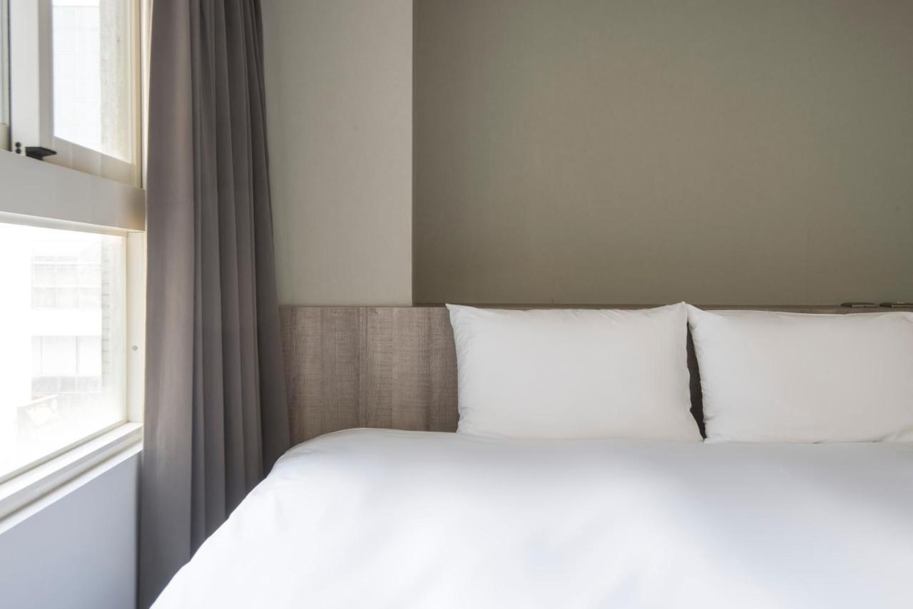 Sparrow Hotel Đài Trung Ngoại thất bức ảnh