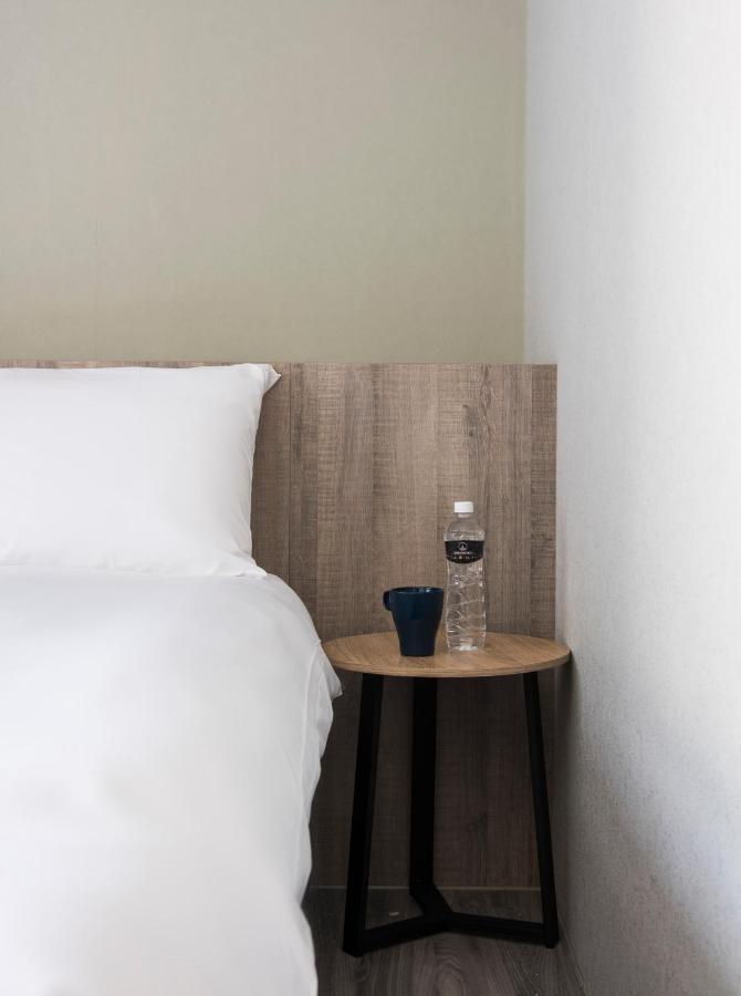 Sparrow Hotel Đài Trung Ngoại thất bức ảnh